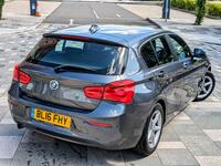 BMW 1 SERIES