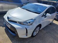 TOYOTA PRIUS+